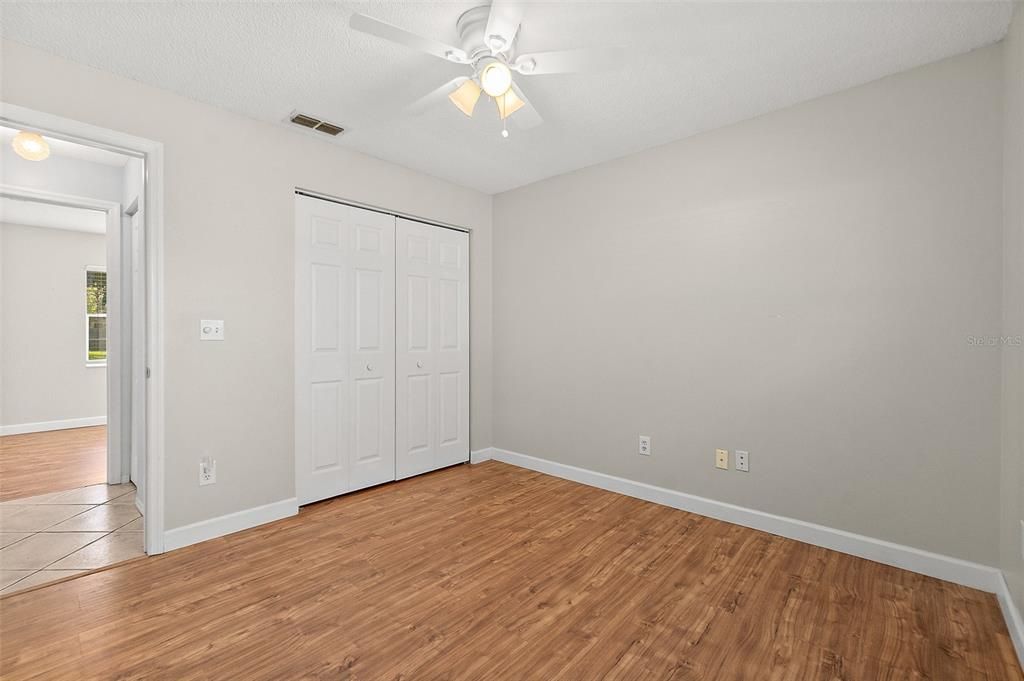 For Sale: $269,900 (3 beds, 2 baths, 1116 Square Feet)