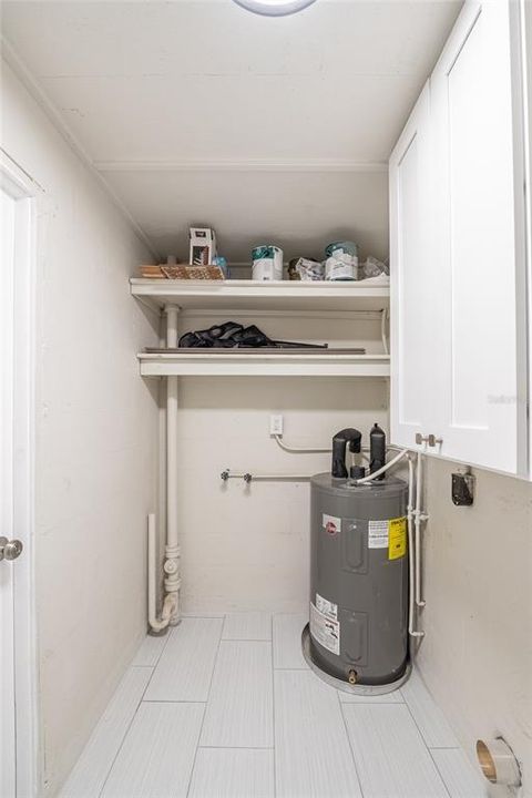 For Sale: $424,999 (3 beds, 2 baths, 1249 Square Feet)