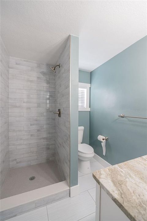 For Sale: $424,999 (3 beds, 2 baths, 1249 Square Feet)