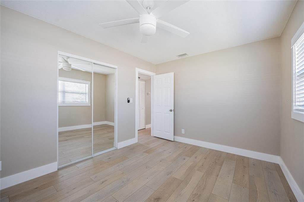 For Sale: $424,999 (3 beds, 2 baths, 1249 Square Feet)