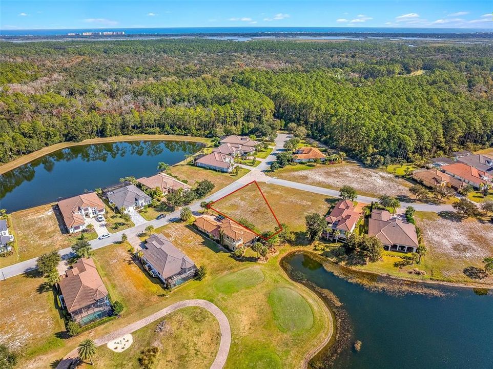 На продажу: $320,000 (0.34 acres)