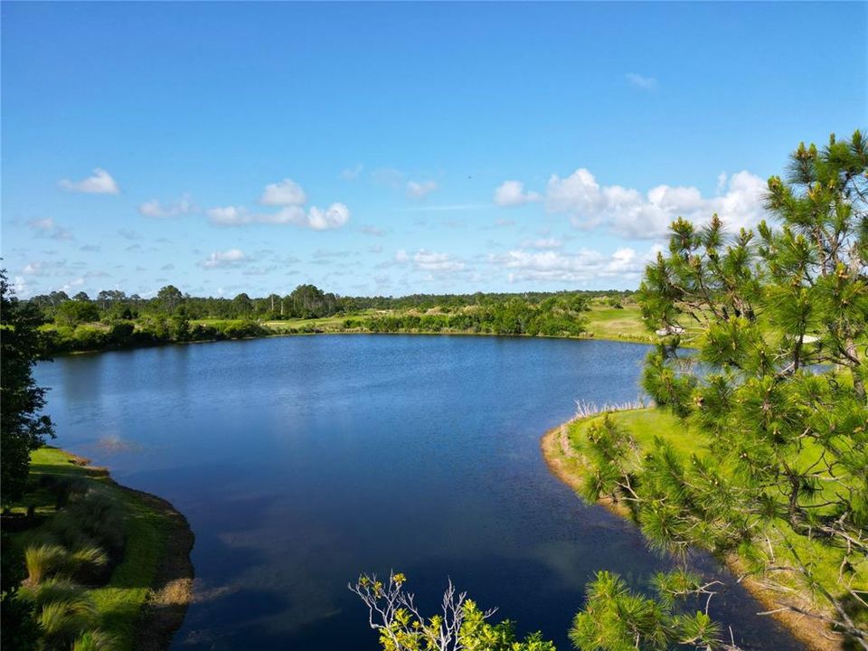 На продажу: $320,000 (0.34 acres)