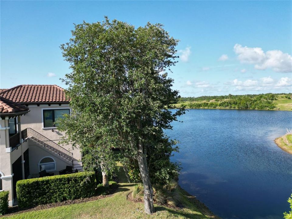 На продажу: $320,000 (0.34 acres)