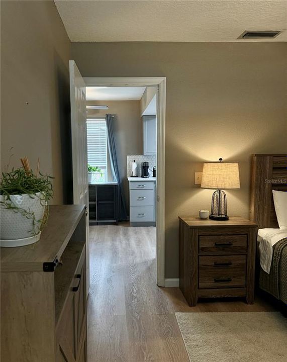 На продажу: $264,000 (3 спален, 2 ванн, 1262 Квадратных фут)