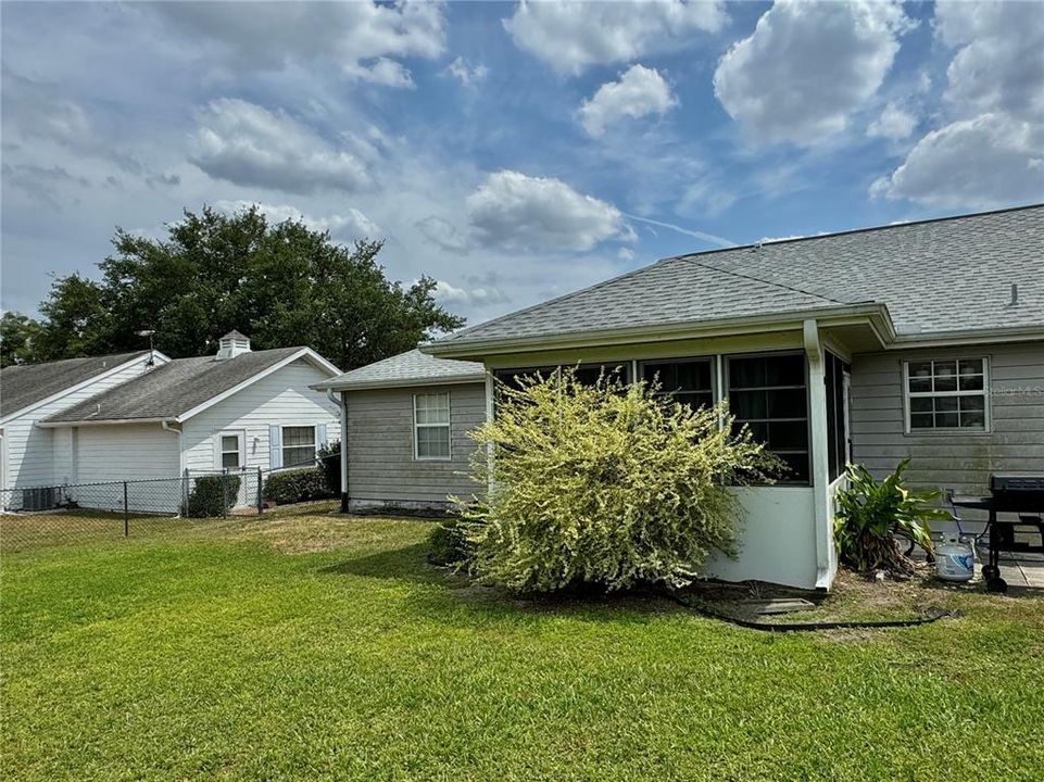 На продажу: $264,000 (3 спален, 2 ванн, 1262 Квадратных фут)