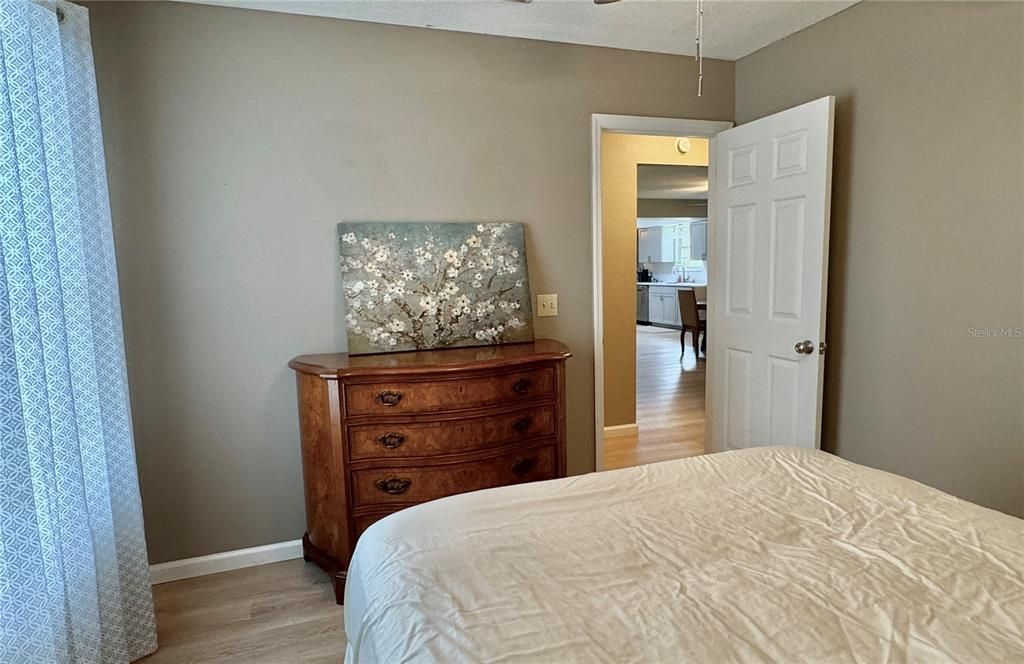 На продажу: $264,000 (3 спален, 2 ванн, 1262 Квадратных фут)