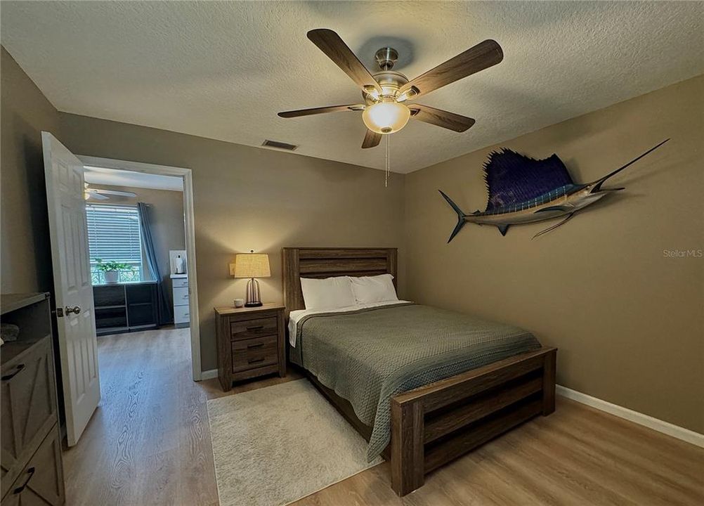 На продажу: $264,000 (3 спален, 2 ванн, 1262 Квадратных фут)