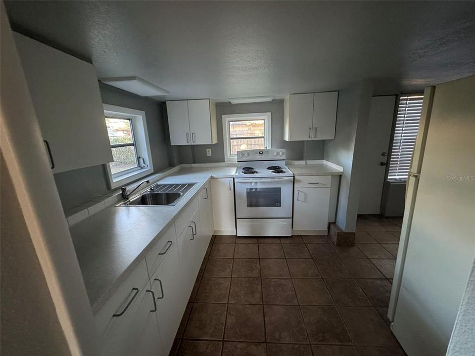 For Sale: $699,900 (4 beds, 0 baths, 1889 Square Feet)