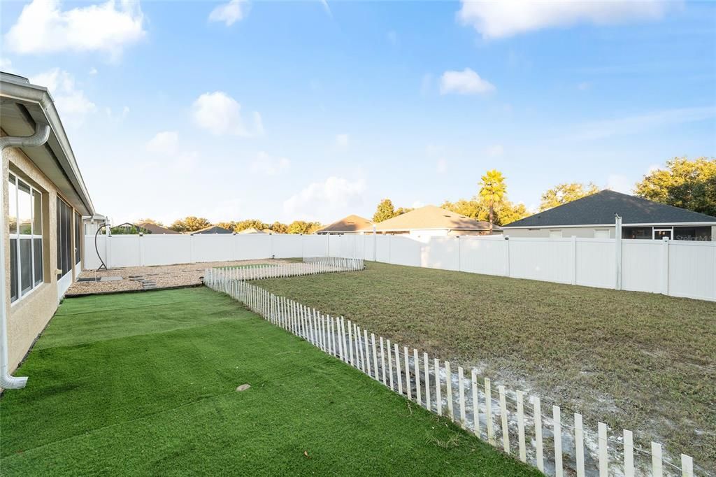 待售: $299,900 (2 贝兹, 2 浴室, 1596 平方英尺)