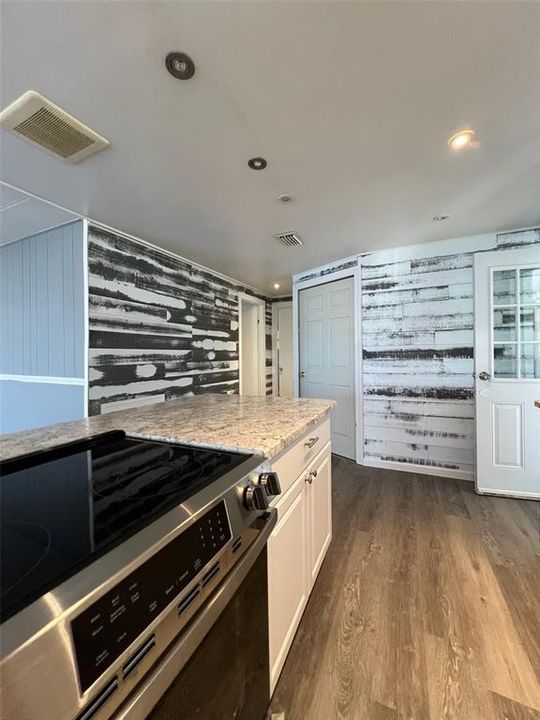 待售: $150,000 (2 贝兹, 2 浴室, 1232 平方英尺)