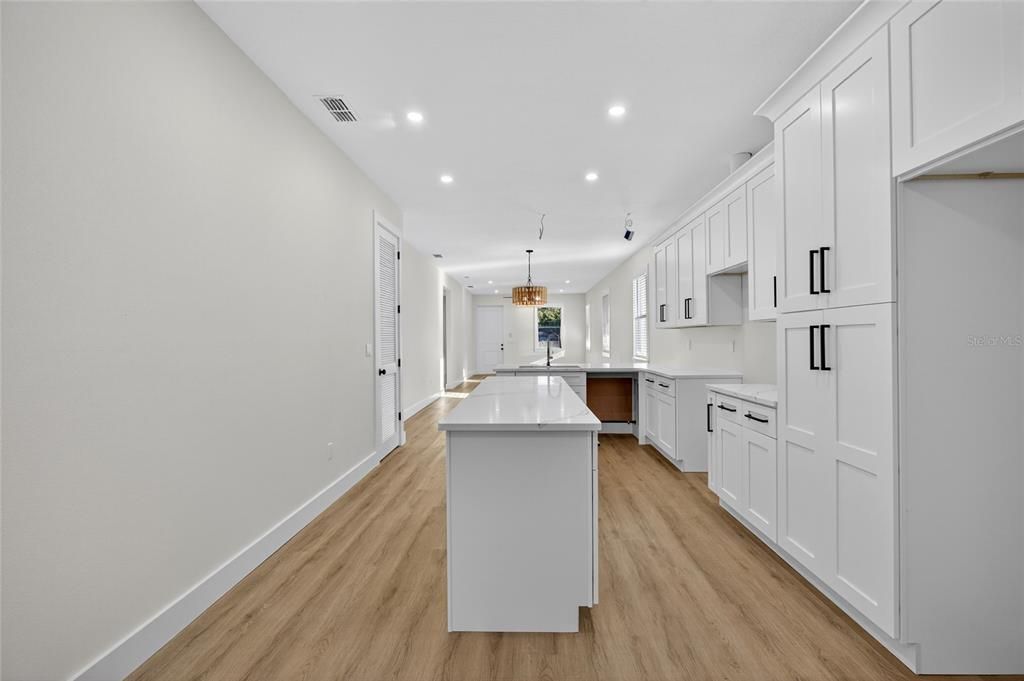 En Renta: $3,350 (3 camas, 2 baños, 1491 Pies cuadrados)