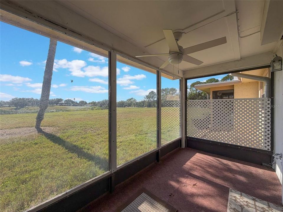 待售: $110,000 (2 贝兹, 2 浴室, 954 平方英尺)