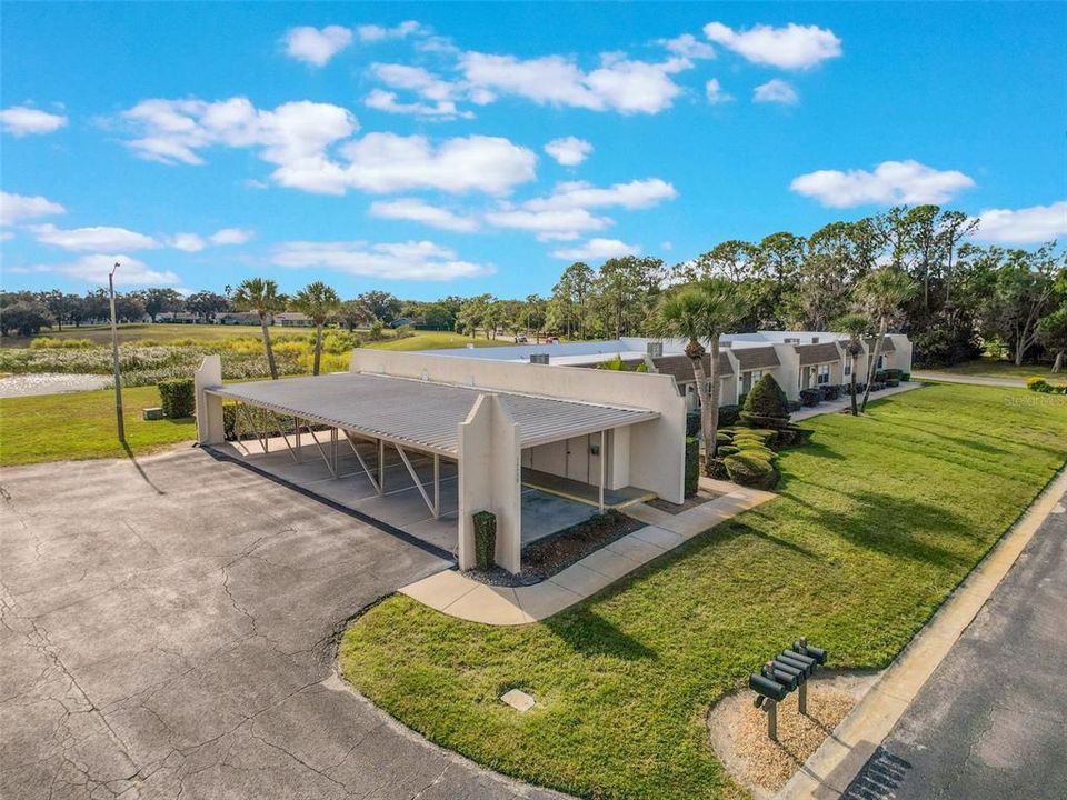 待售: $110,000 (2 贝兹, 2 浴室, 954 平方英尺)