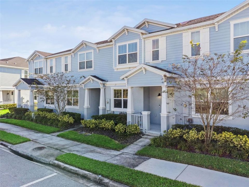 For Sale: $499,999 (4 beds, 3 baths, 1786 Square Feet)