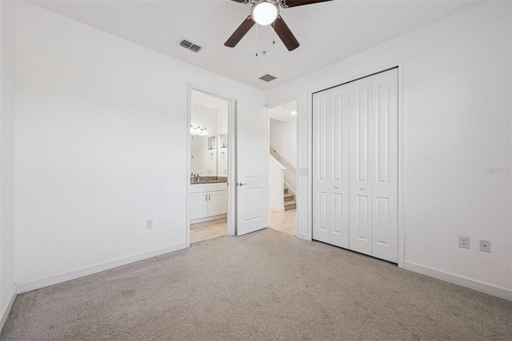 For Sale: $499,999 (4 beds, 3 baths, 1786 Square Feet)