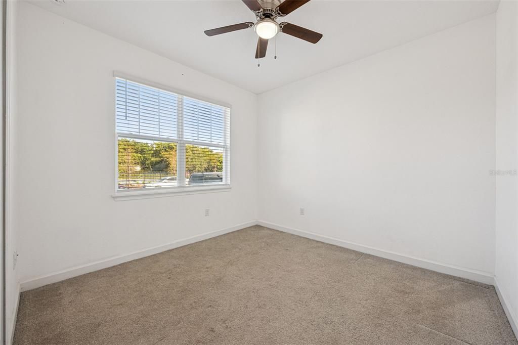 For Sale: $499,999 (4 beds, 3 baths, 1786 Square Feet)