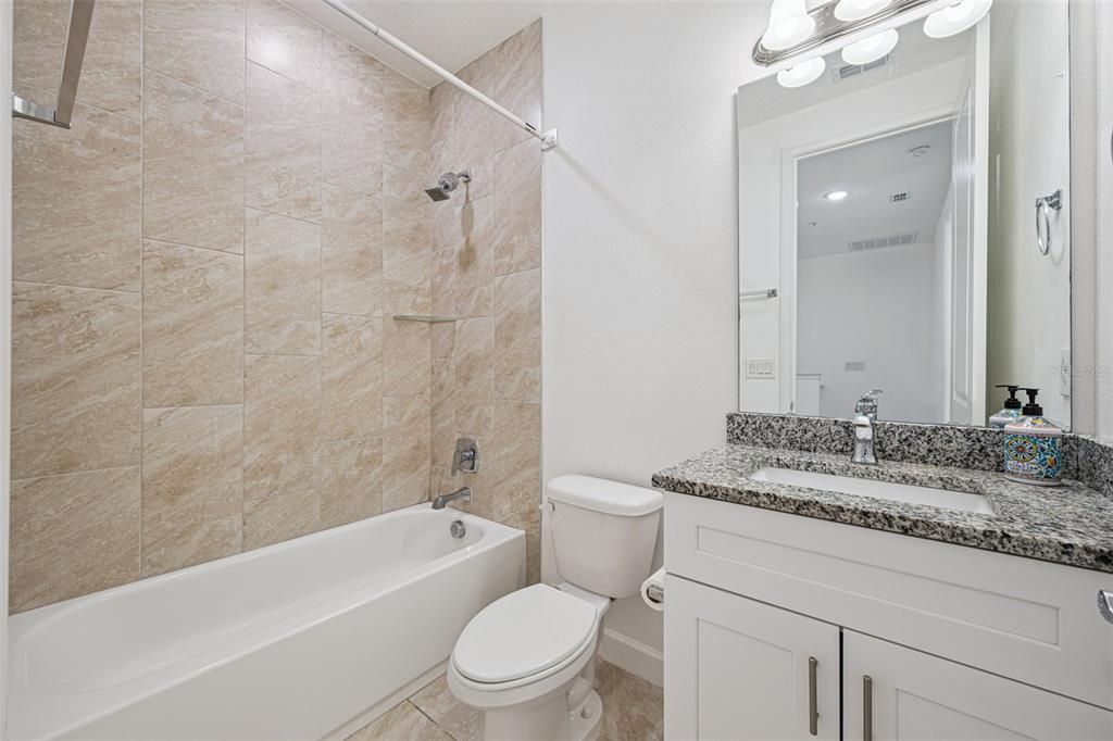 For Sale: $499,999 (4 beds, 3 baths, 1786 Square Feet)