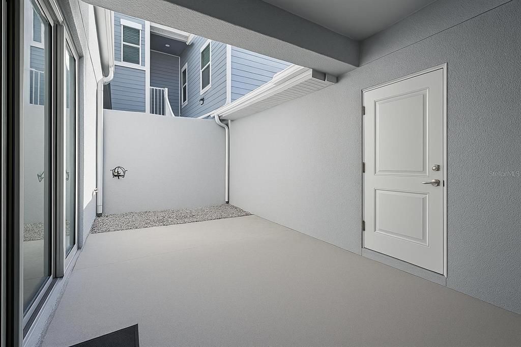 For Sale: $499,999 (4 beds, 3 baths, 1786 Square Feet)