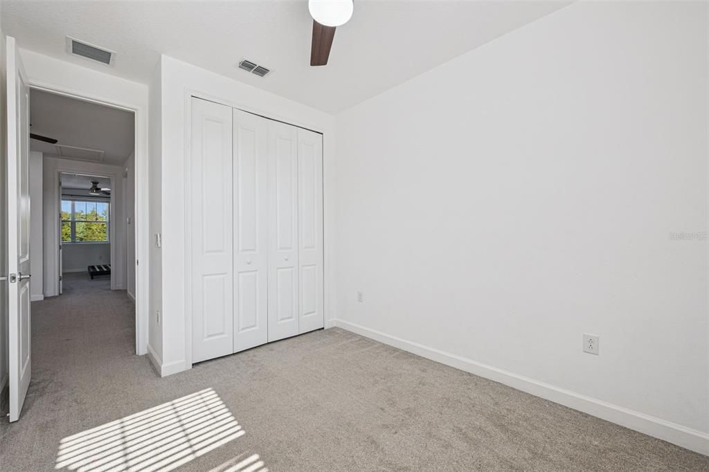 For Sale: $499,999 (4 beds, 3 baths, 1786 Square Feet)