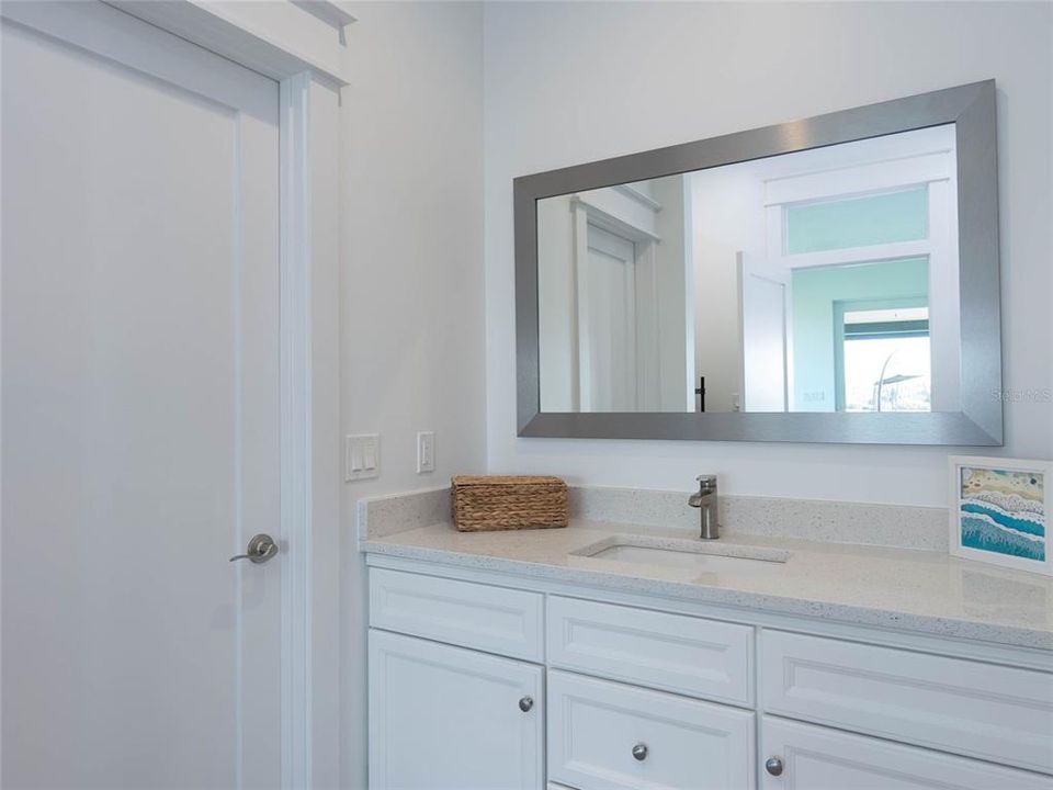 На продажу: $1,995,000 (3 спален, 3 ванн, 2950 Квадратных фут)