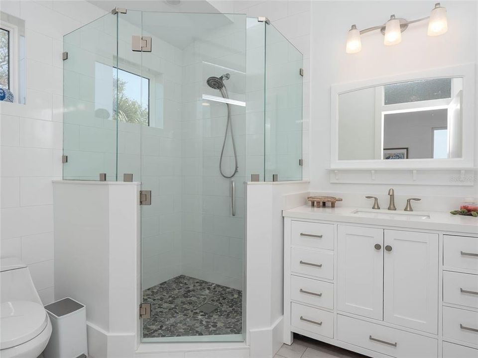 На продажу: $1,995,000 (3 спален, 3 ванн, 2950 Квадратных фут)