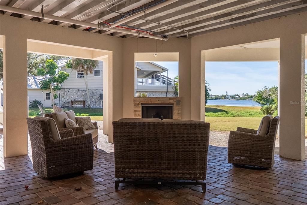 На продажу: $1,995,000 (3 спален, 3 ванн, 2950 Квадратных фут)