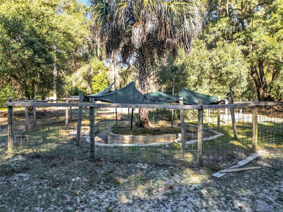 For Sale: $625,000 (3 beds, 1 baths, 1100 Square Feet)