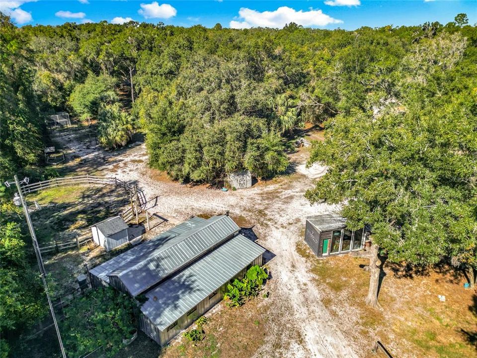 For Sale: $625,000 (3 beds, 1 baths, 1100 Square Feet)