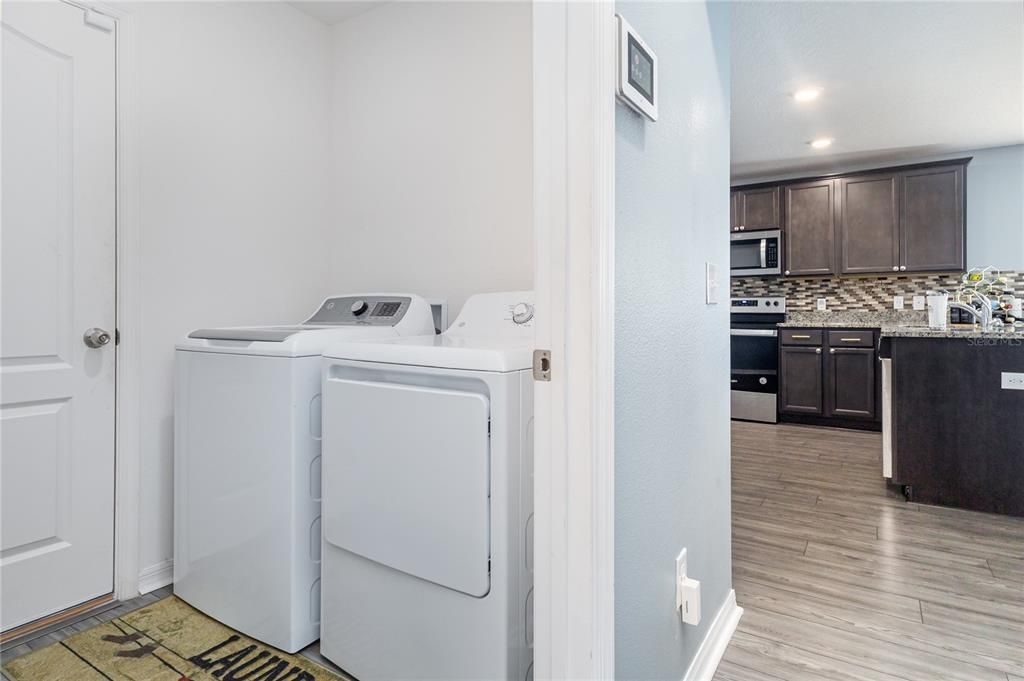 En Renta: $2,700 (4 camas, 2 baños, 1869 Pies cuadrados)