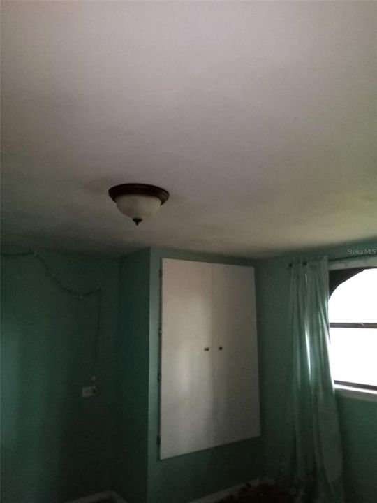 待售: $125,000 (3 贝兹, 2 浴室, 960 平方英尺)