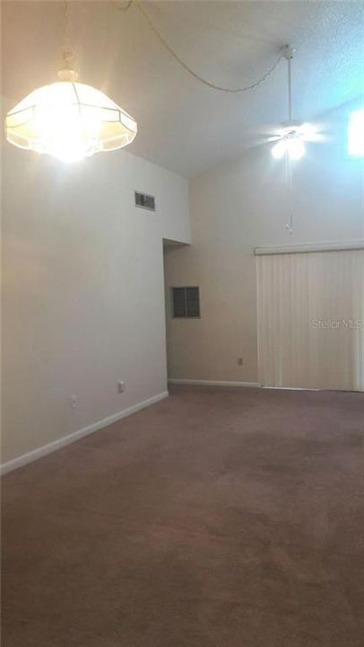 В аренду: $1,495 (2 спален, 2 ванн, 820 Квадратных фут)