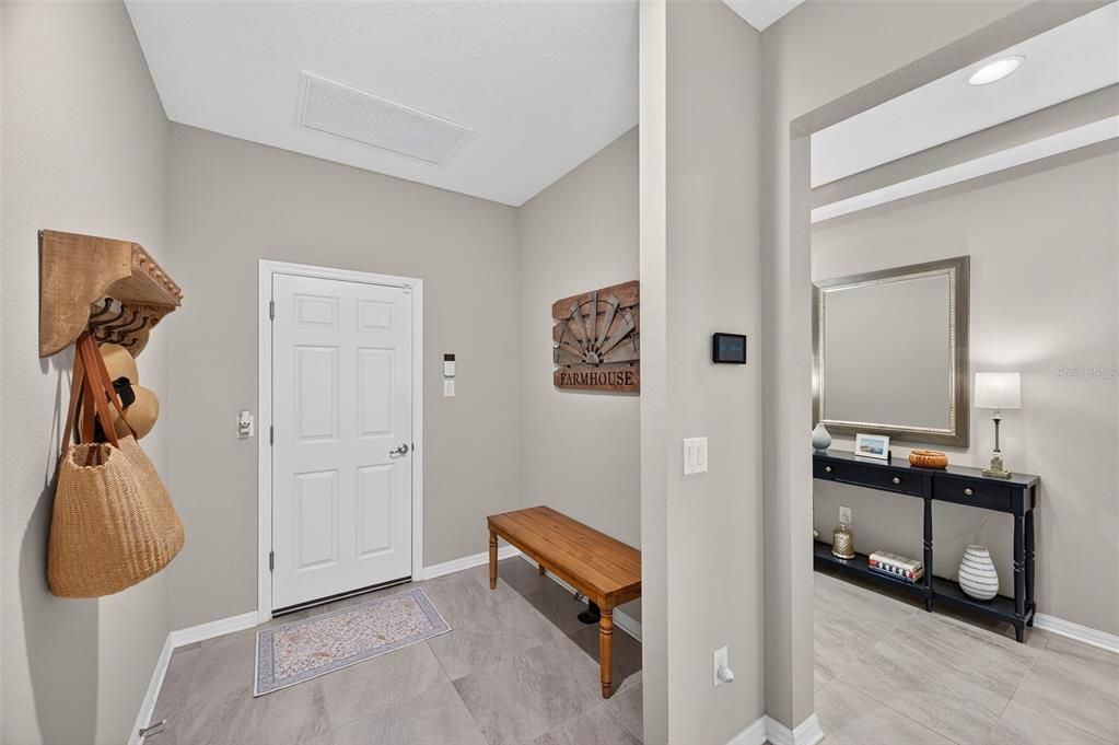 出租: $3,100 (4 贝兹, 3 浴室, 2311 平方英尺)