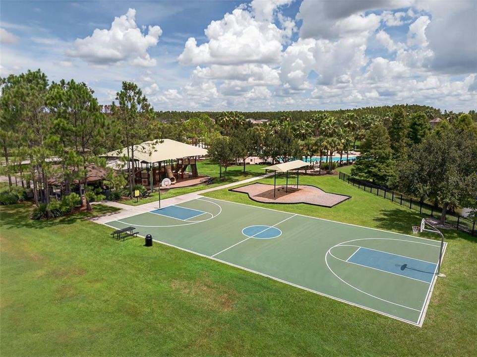 出租: $3,100 (4 贝兹, 3 浴室, 2311 平方英尺)