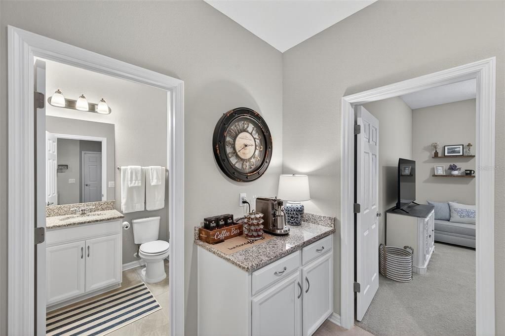 出租: $3,100 (4 贝兹, 3 浴室, 2311 平方英尺)