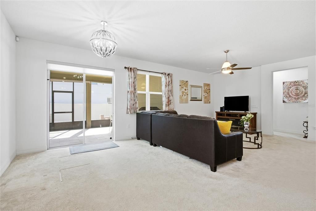 For Sale: $505,900 (3 beds, 2 baths, 2026 Square Feet)