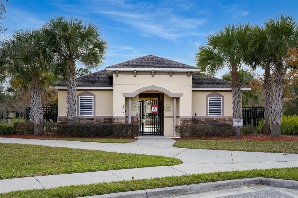 For Sale: $505,900 (3 beds, 2 baths, 2026 Square Feet)