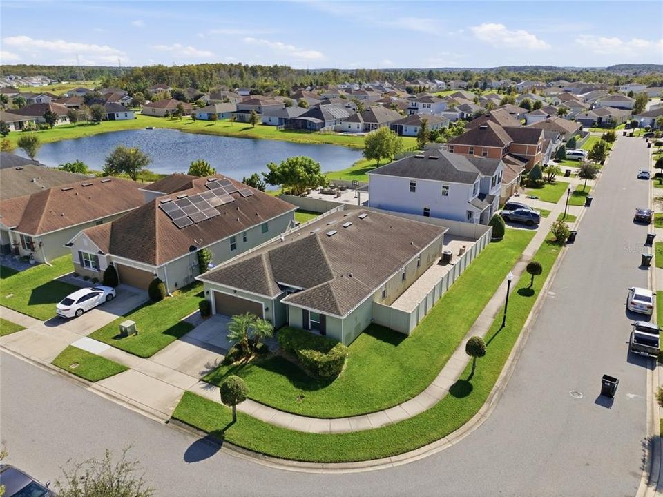 For Sale: $505,900 (3 beds, 2 baths, 2026 Square Feet)