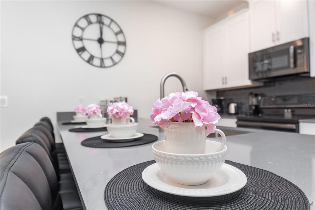 待售: $548,000 (5 贝兹, 4 浴室, 2168 平方英尺)