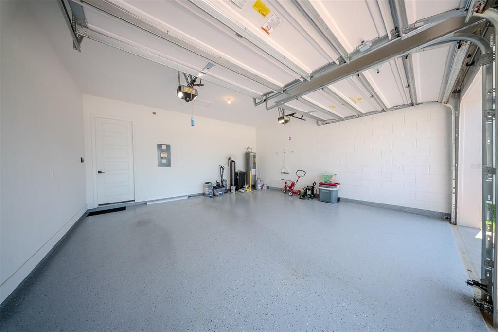 出租: $3,700 (3 贝兹, 2 浴室, 2072 平方英尺)