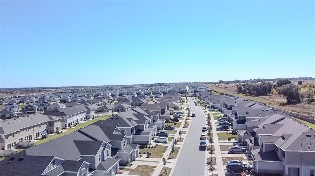 На продажу: $358,000 (3 спален, 2 ванн, 1453 Квадратных фут)