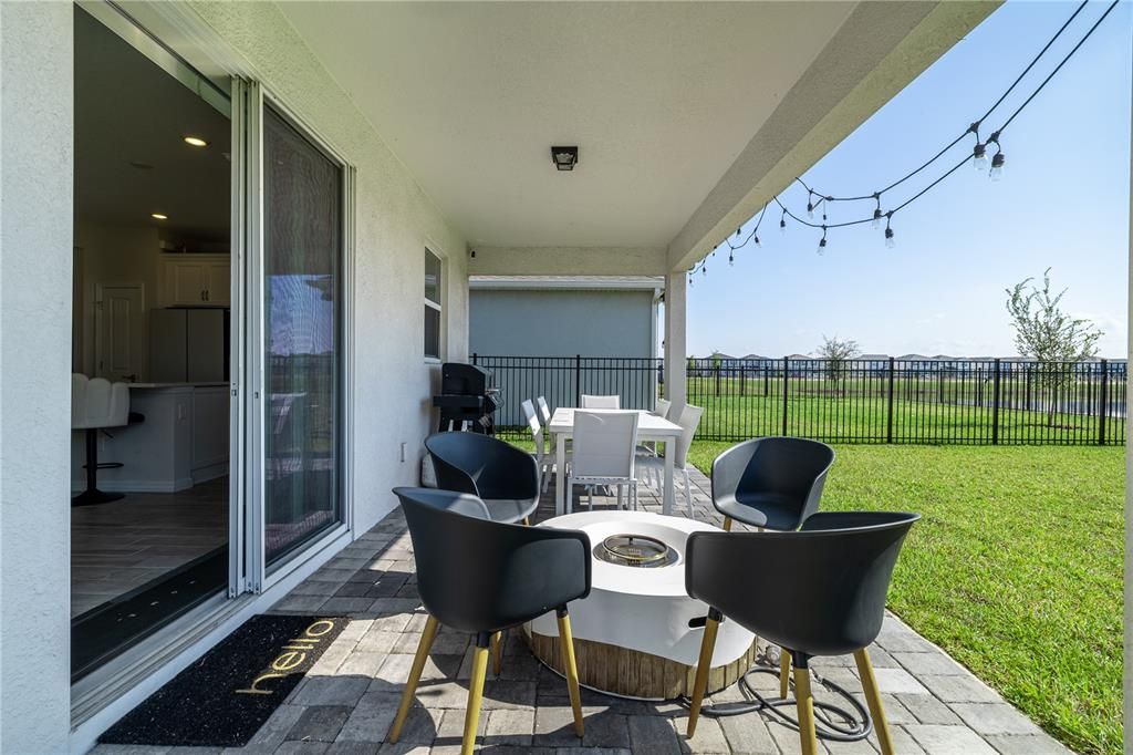 На продажу: $748,000 (5 спален, 3 ванн, 2551 Квадратных фут)