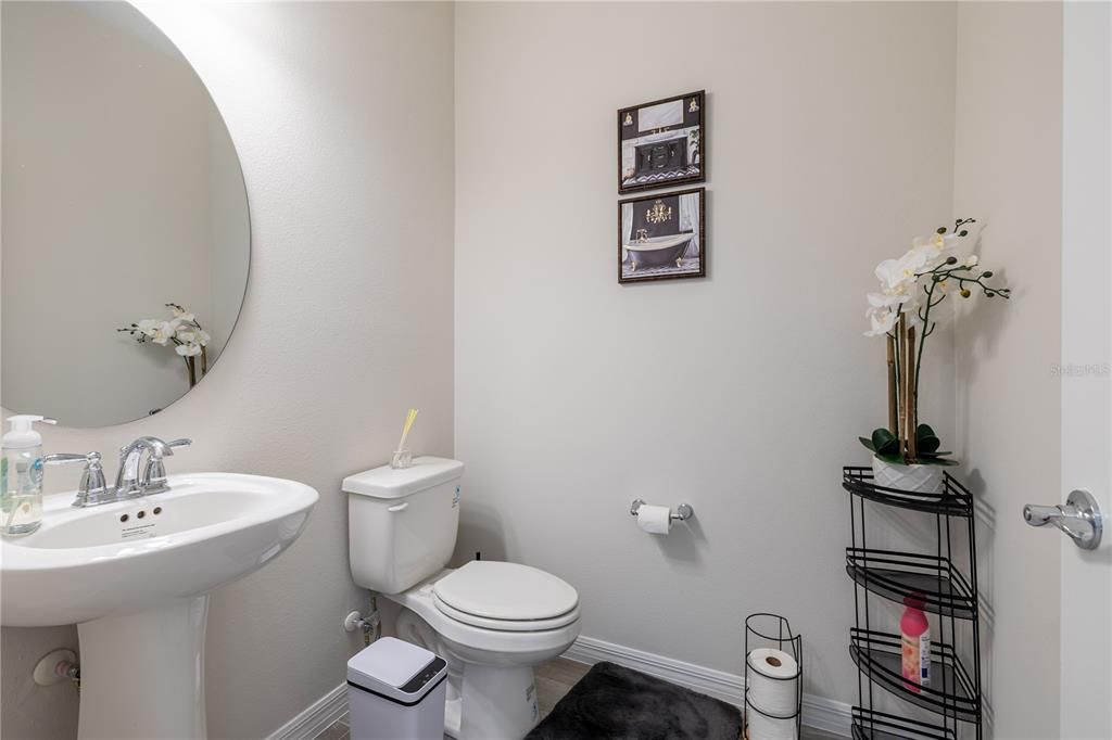 На продажу: $748,000 (5 спален, 3 ванн, 2551 Квадратных фут)