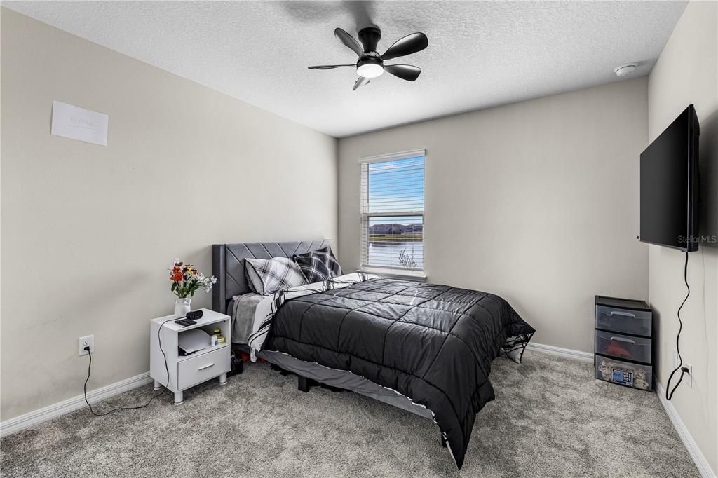 На продажу: $748,000 (5 спален, 3 ванн, 2551 Квадратных фут)