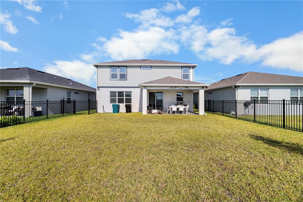 На продажу: $748,000 (5 спален, 3 ванн, 2551 Квадратных фут)