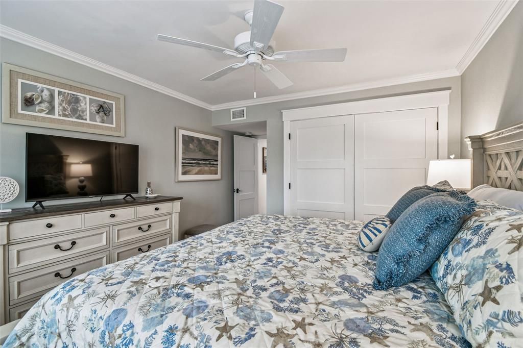 出租: $2,500 (2 贝兹, 1 浴室, 1100 平方英尺)