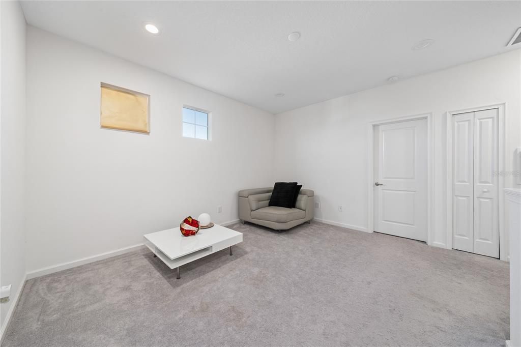 На продажу: $478,000 (4 спален, 3 ванн, 2408 Квадратных фут)