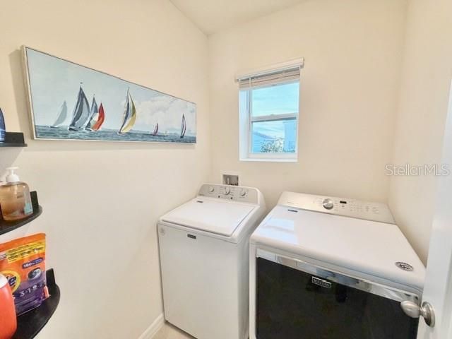 En Renta: $2,095 (3 camas, 2 baños, 1510 Pies cuadrados)