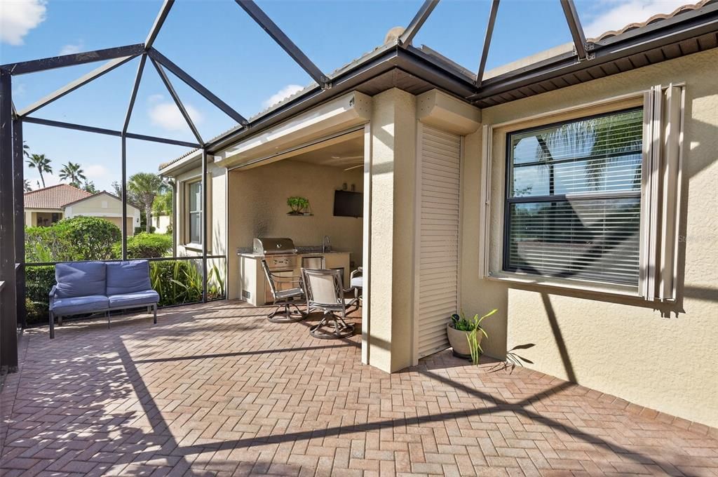 На продажу: $475,000 (3 спален, 2 ванн, 1894 Квадратных фут)