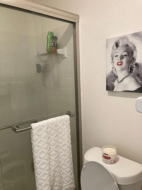 待售: $214,900 (2 贝兹, 2 浴室, 1100 平方英尺)