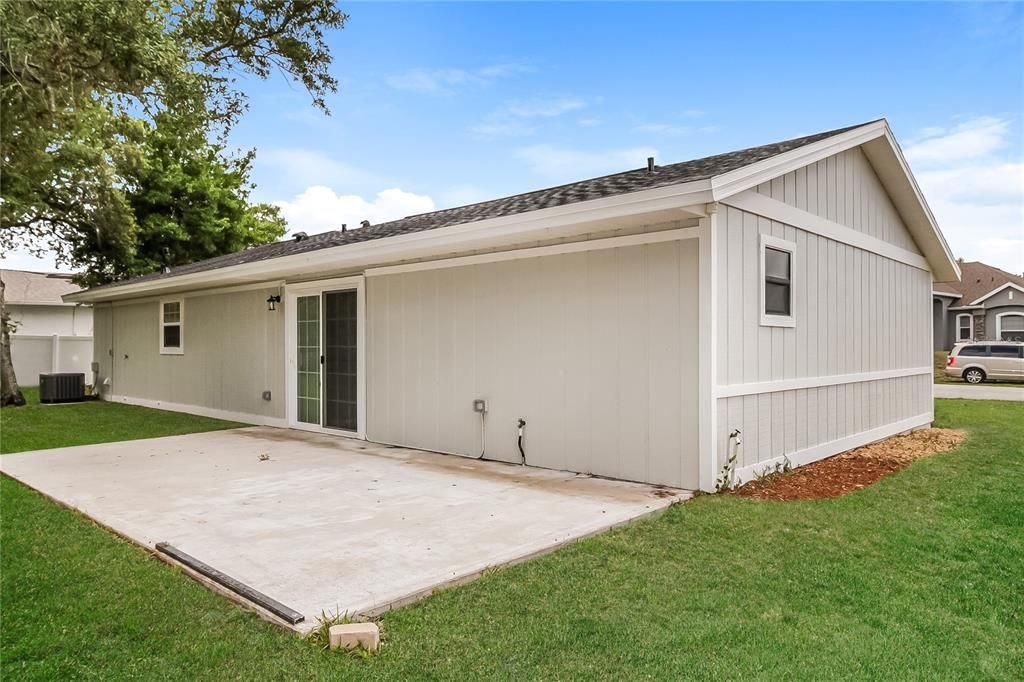 For Rent: $1,760 (3 beds, 2 baths, 1300 Square Feet)